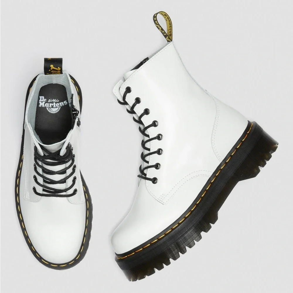 Dr.Martens JADON SMOOTH LEATHER PLATFORM BOOTS